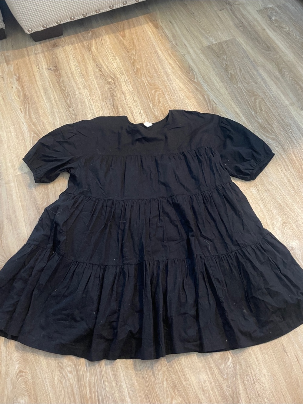 Melrose and Market Black Tiered Short-Sleeve Dress